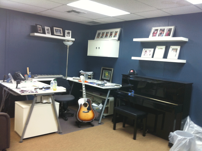 church worship leader office