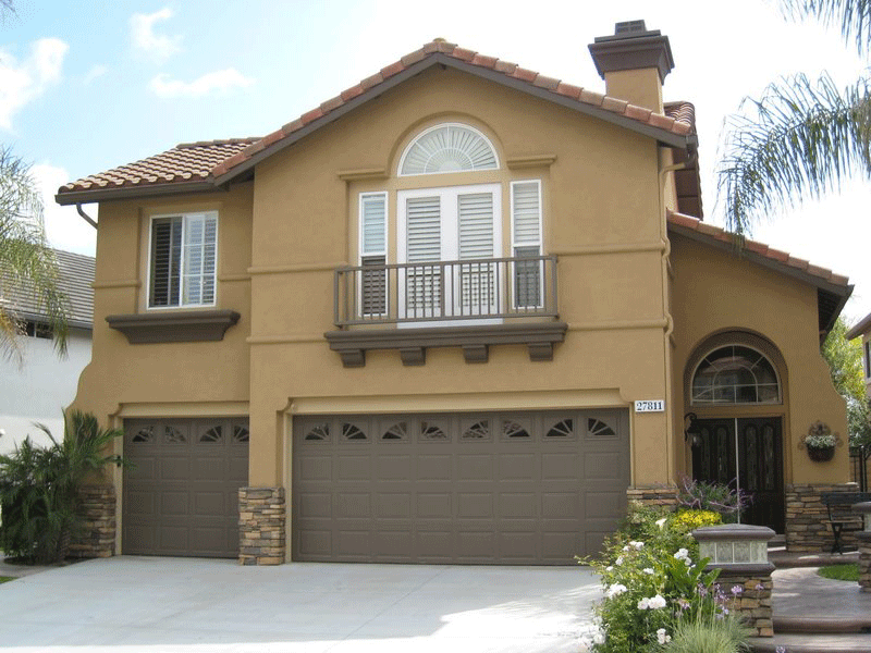 Garage Door Stone Bumpers Dictate Home and Accent Colors